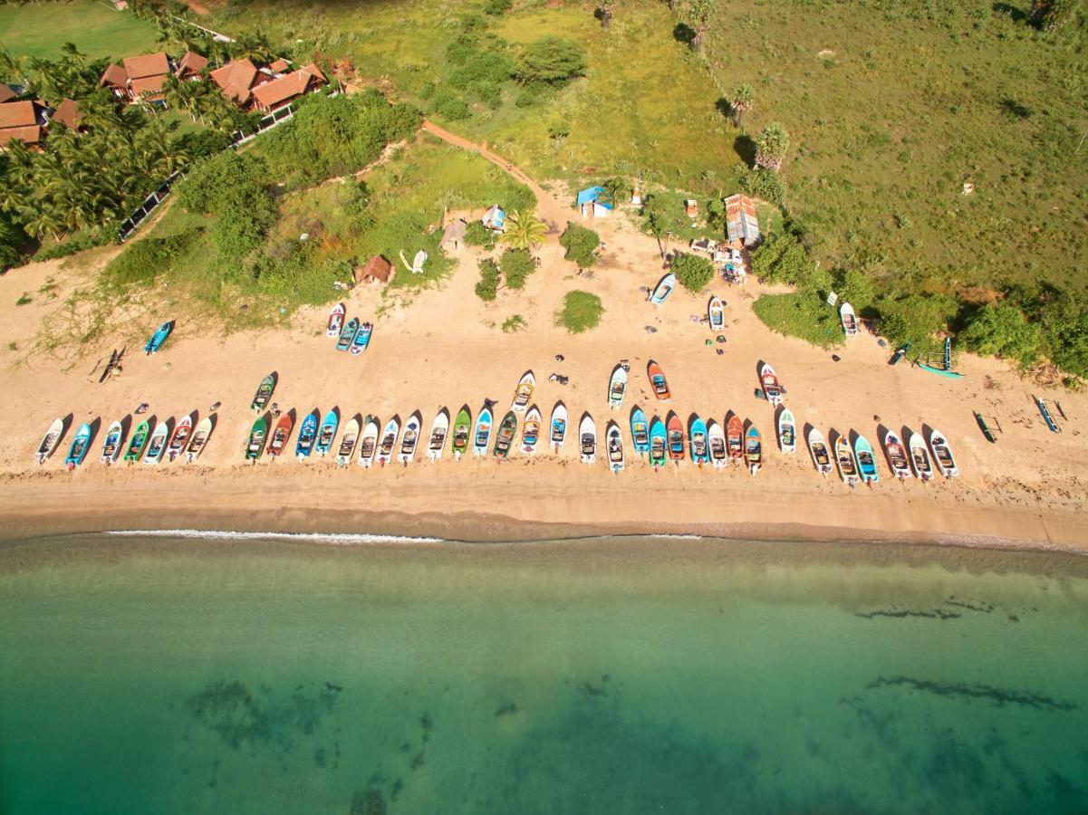 The Calm Resort & Spa Passikudah Kültér fotó
